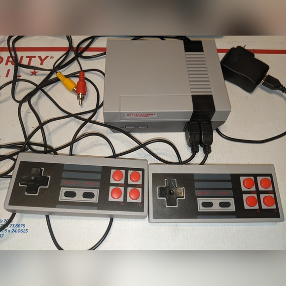 Mini Game Anniversary Edition Retro Game Console 620 Built In Classic Games - Picture 3 of 5